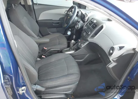 2014 Chevrolet Sonic Lt Auto z USA, uszkodzony, nr VIN 1G1JC5SH5E4158757